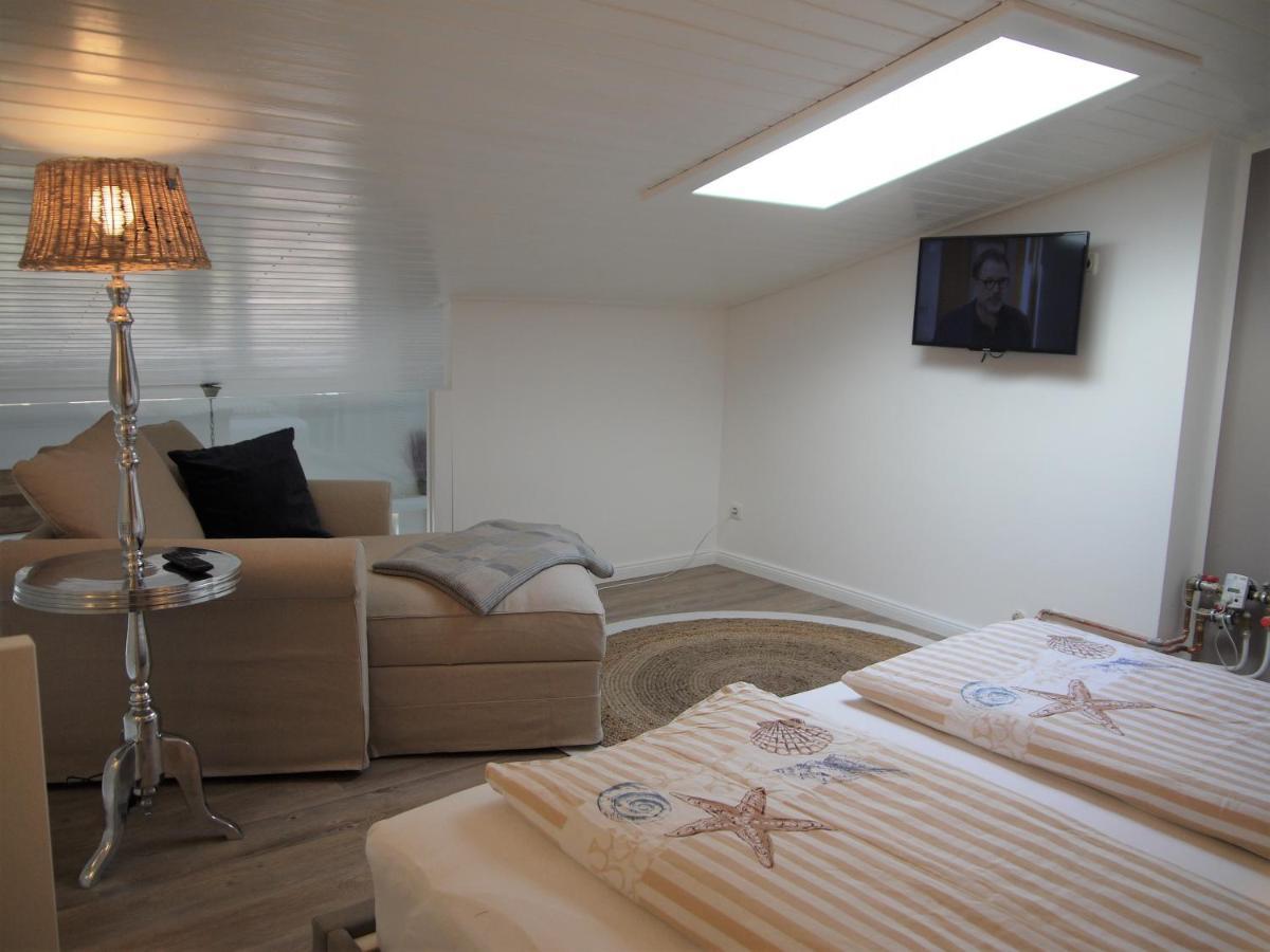 Sea View Lodge Шарбойц Екстер'єр фото